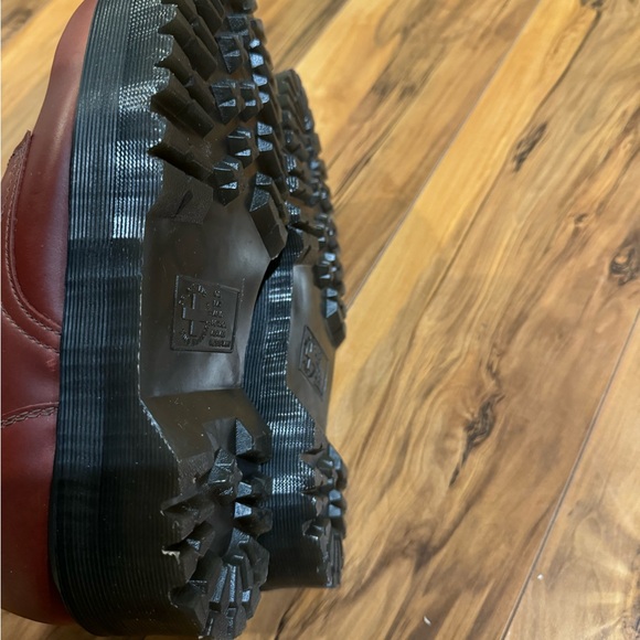 Dr martens boots - Picture 8 of 9